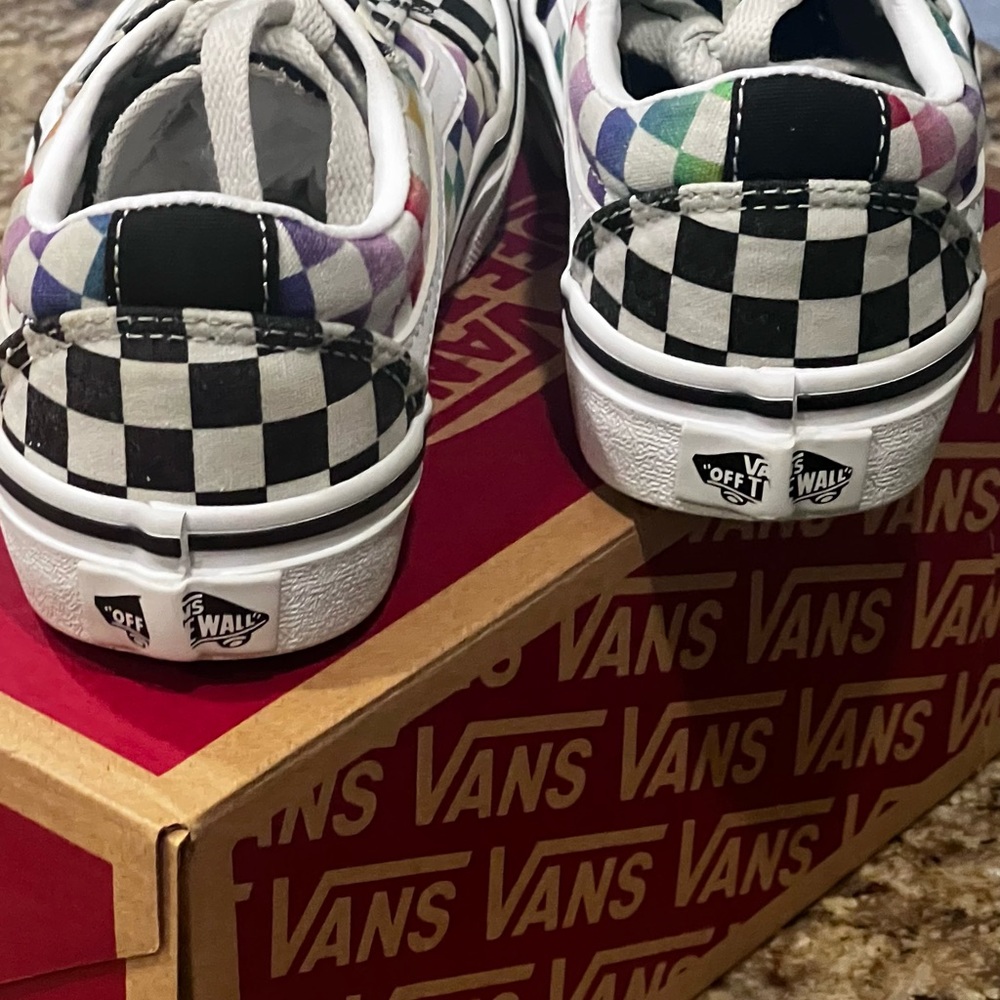 Kids Vans (Doheny) Sneakers